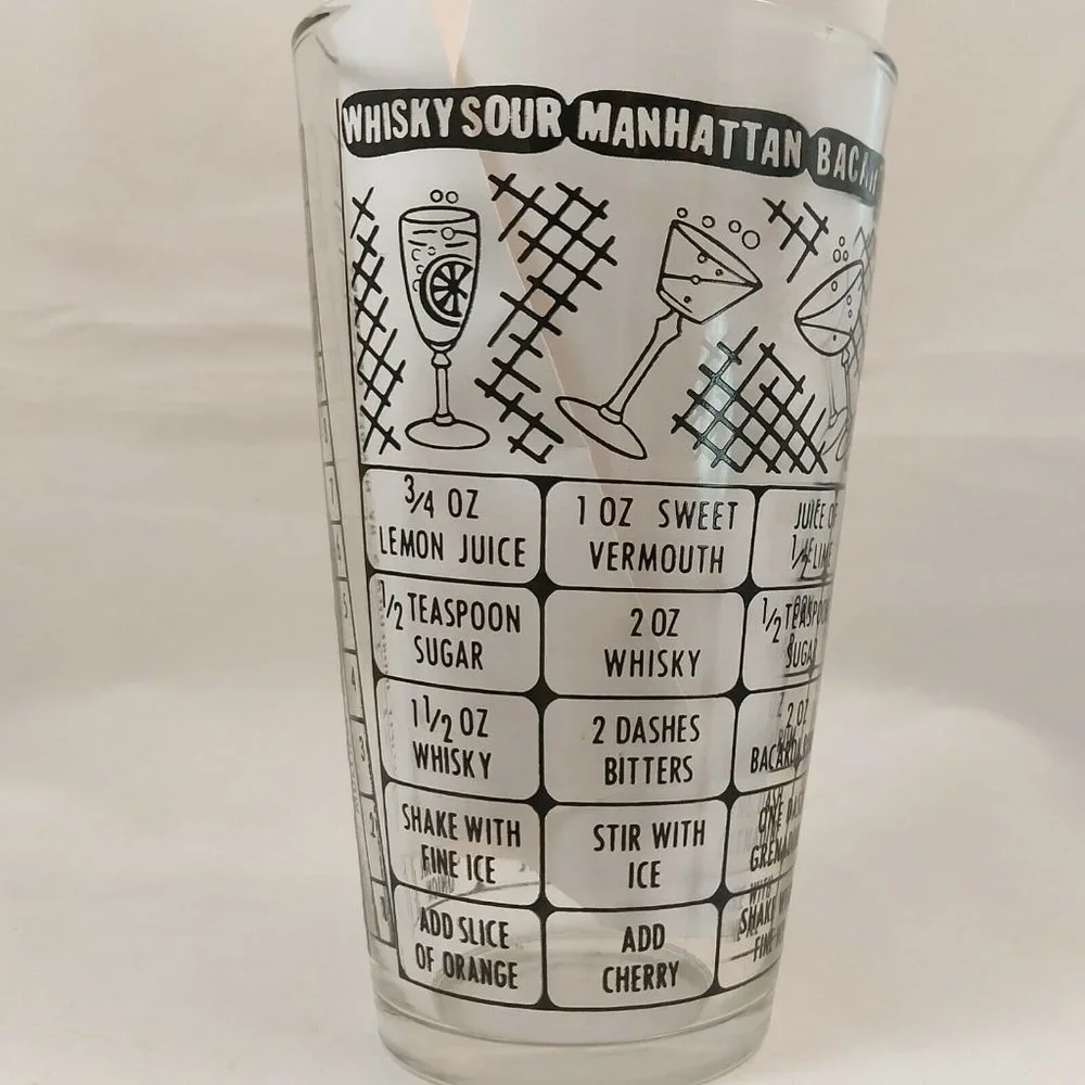 VINTAGE FEDERAL BARTENDER BAR COCKTAIL MIXED DRINK RECIPE SHAKER GLASS NO FLAWS